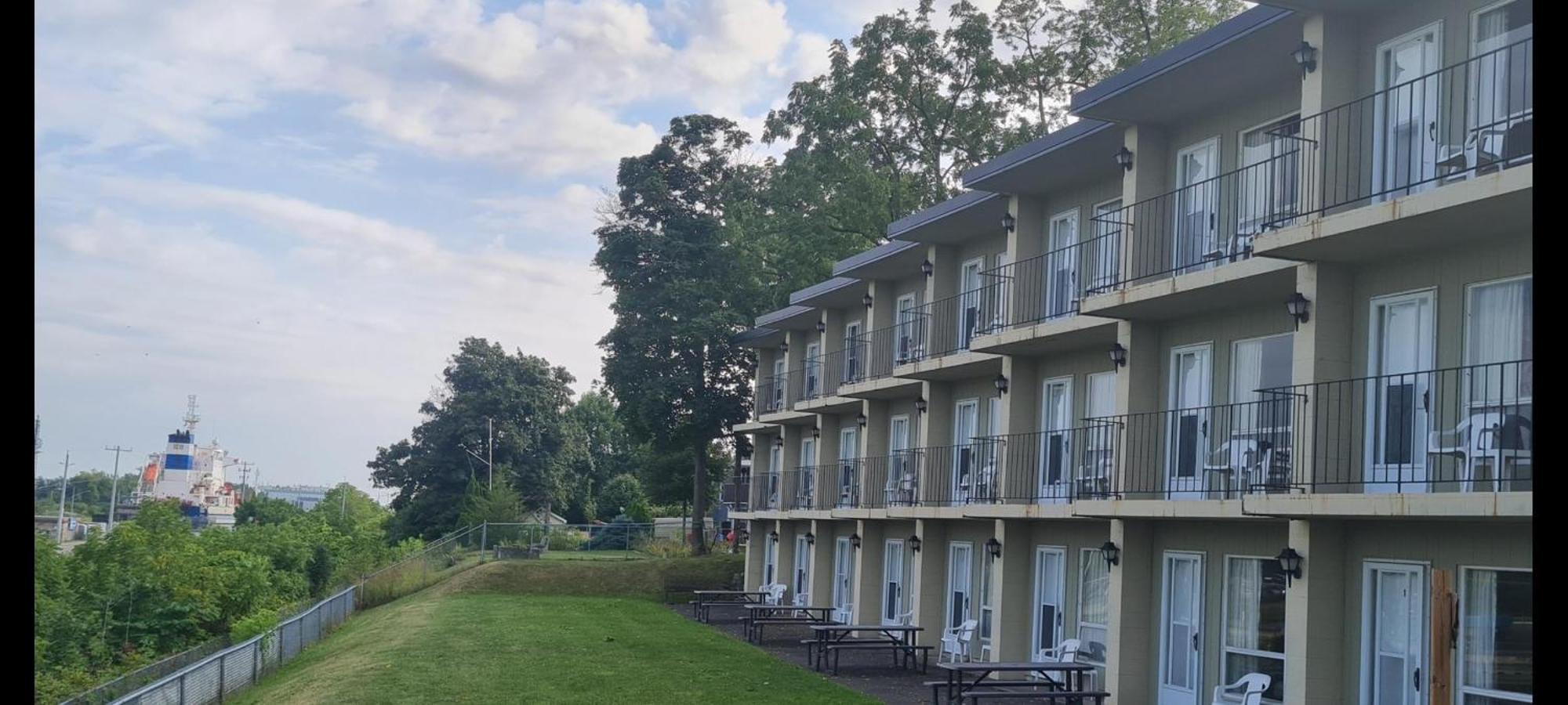 The Inn At Lock Seven Thorold Exterior foto