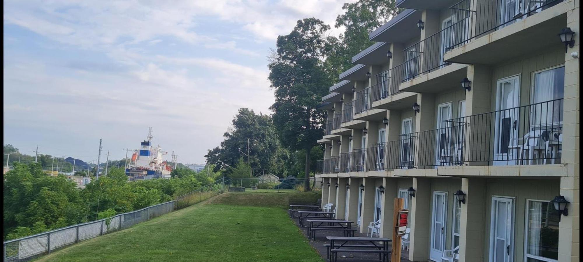 The Inn At Lock Seven Thorold Exterior foto